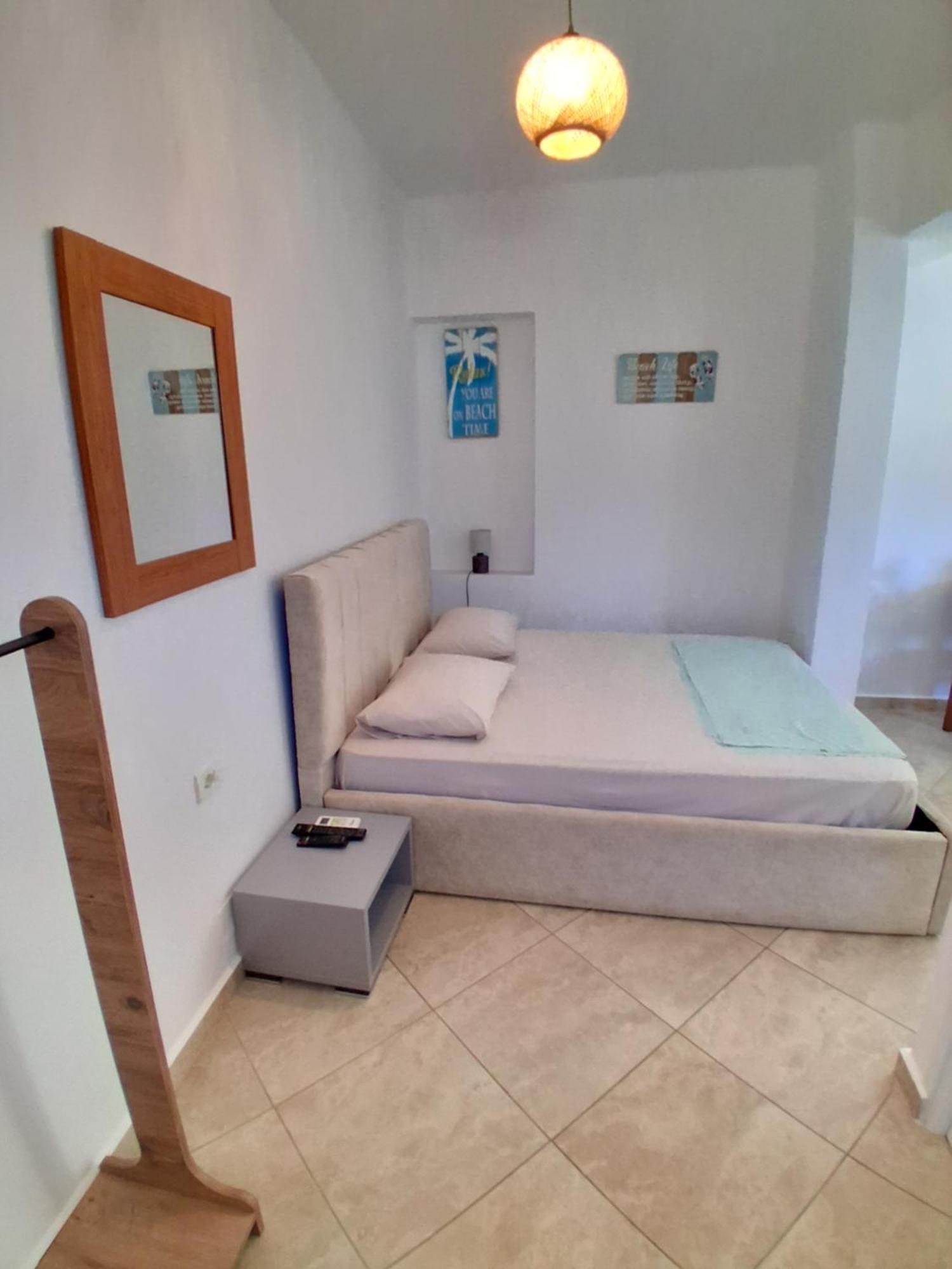Rooms With View Himare Phòng bức ảnh