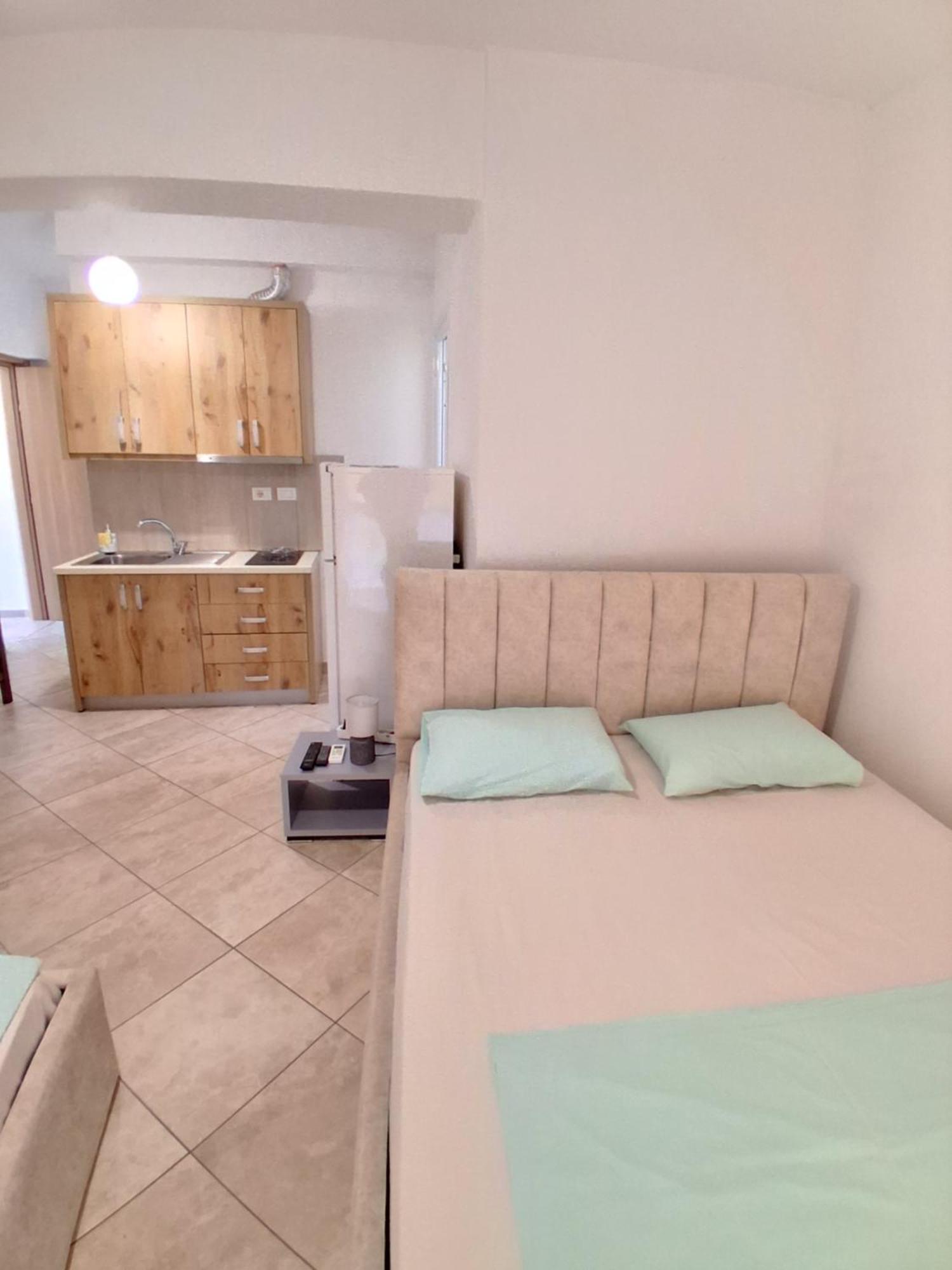 Rooms With View Himare Phòng bức ảnh