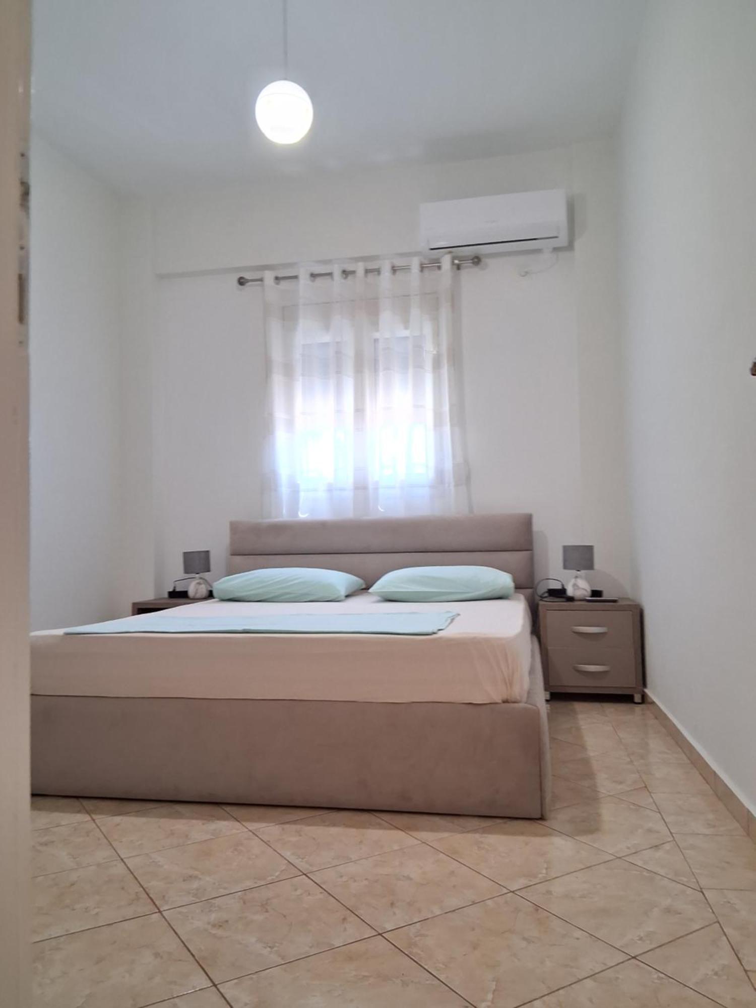 Rooms With View Himare Phòng bức ảnh