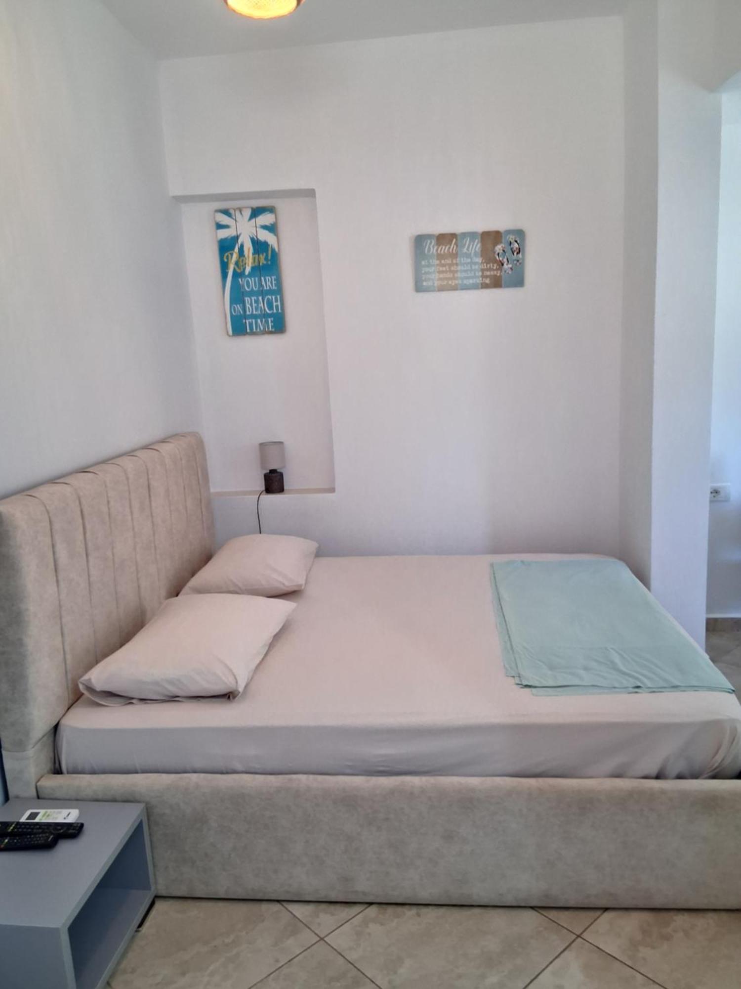 Rooms With View Himare Phòng bức ảnh